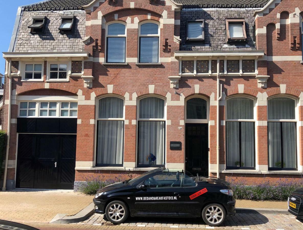 Bed And Breakfast 013 Tilburg Esterno foto